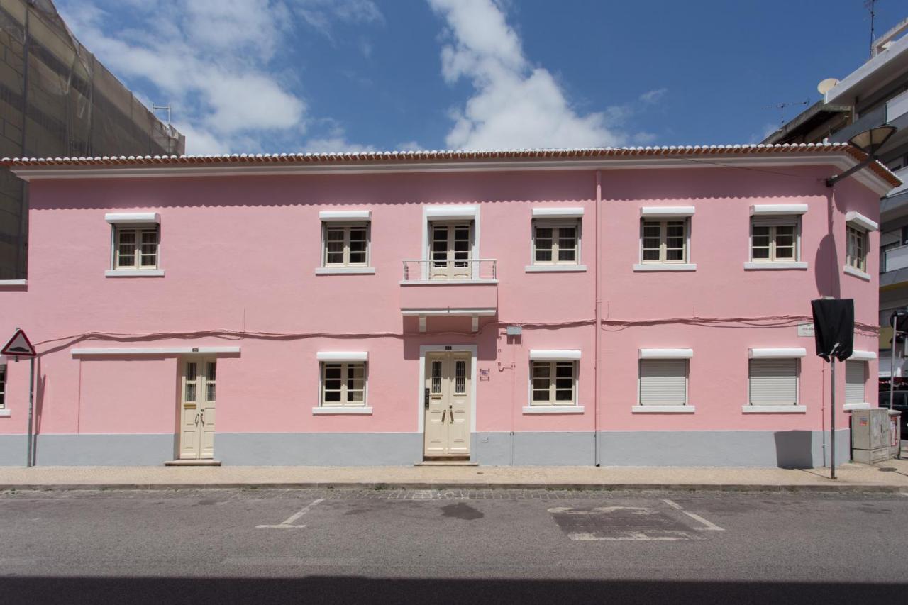 Family Home- Lisboa วีลาฟรังกา เด ชีรา ภายนอก รูปภาพ